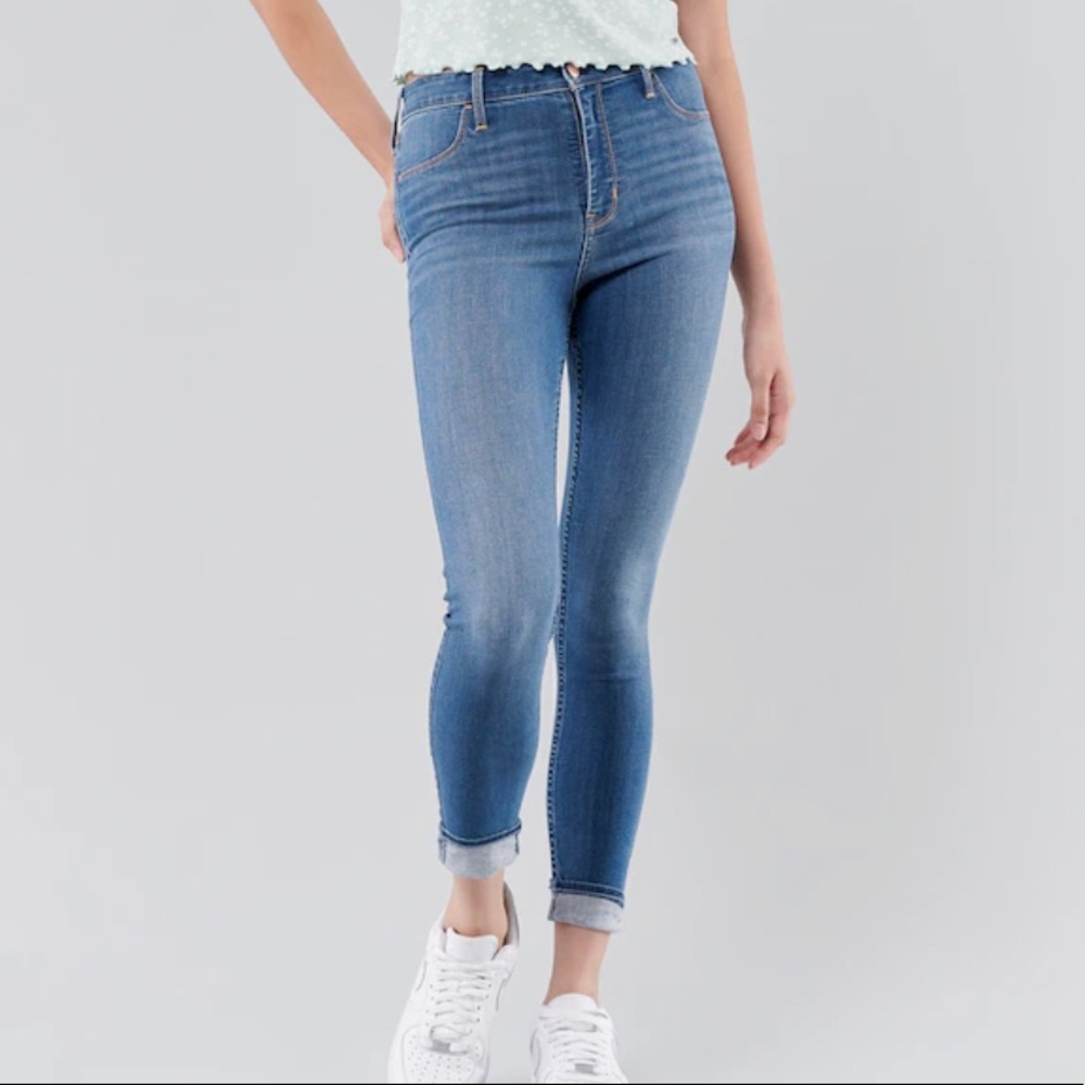 Hollister High-Rise Super Skinny Jeans: Size 0 - Short/Petite